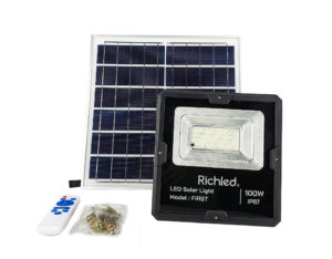 สปอร์ตไลท์โซล่าเซลล์ LED 100W RICHLED FIRST สปอร์ตไลท์โซล่าเซลล์ LED 100W RICHLED FIRST